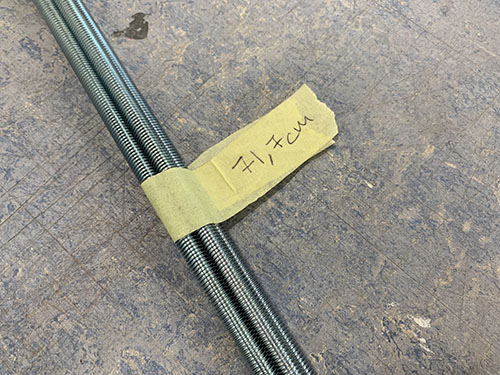 threaded_rod_M8_717_mm